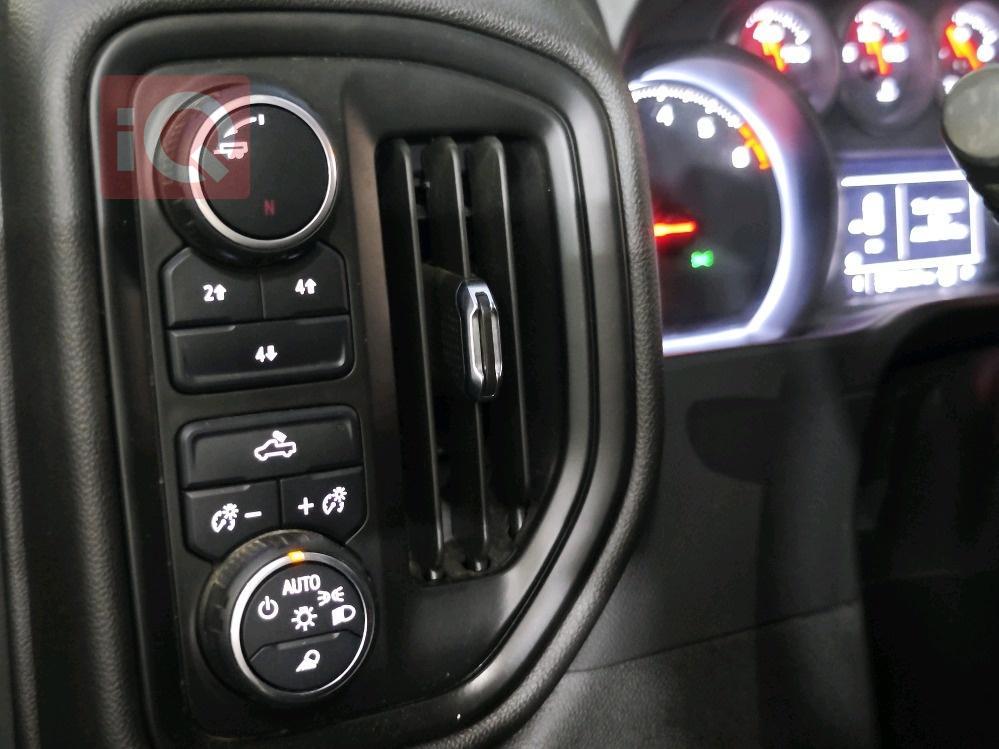 Chevrolet Silverado